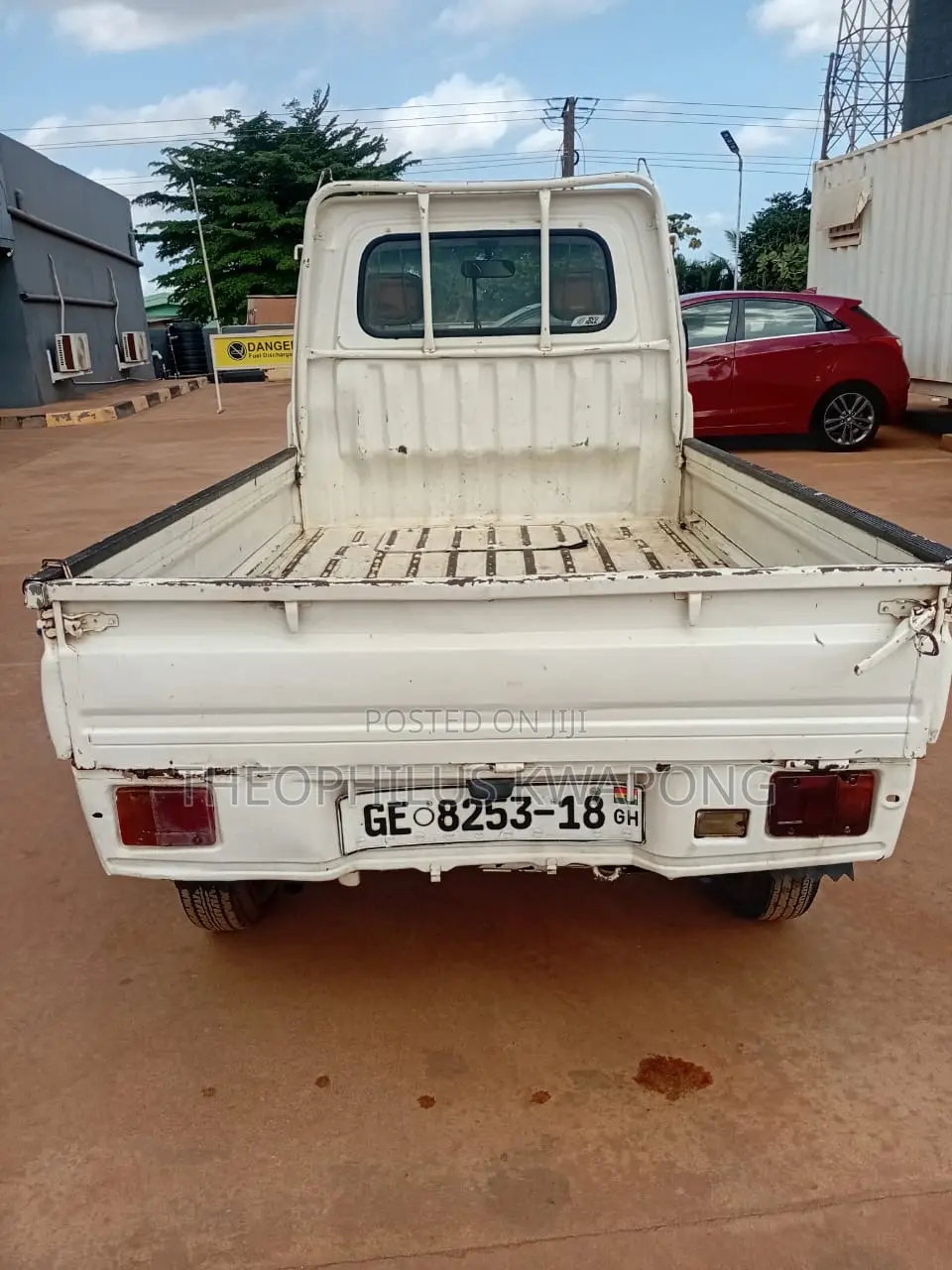 Daihatsu Hijet Mini Truck White