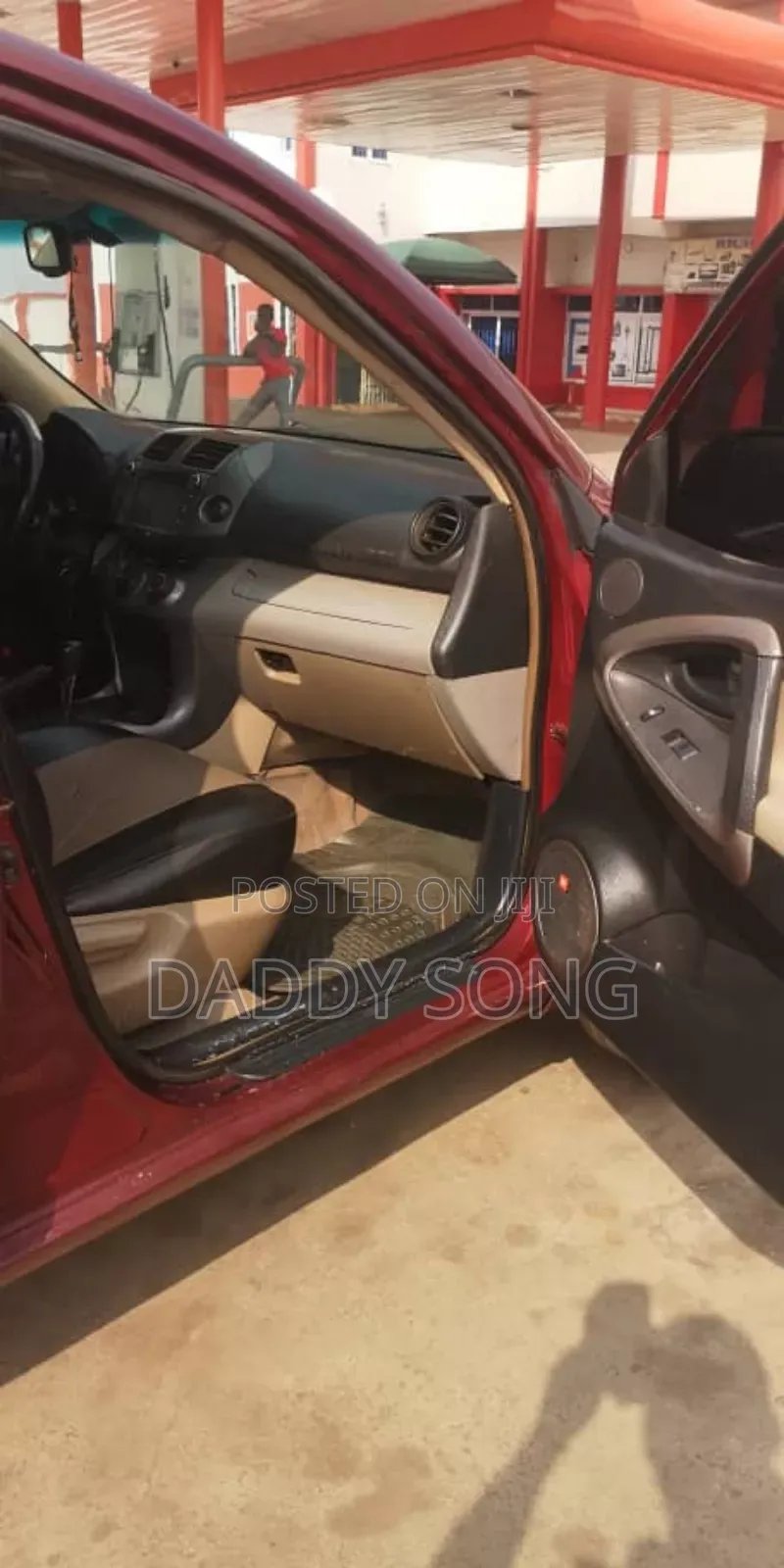 Toyota RAV4 2.0 4x4 2007 Red