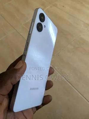Samsung Galaxy A06 64 GB White