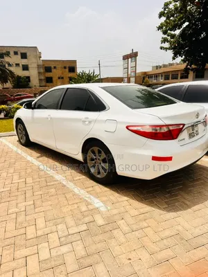 Toyota Camry 2016 White