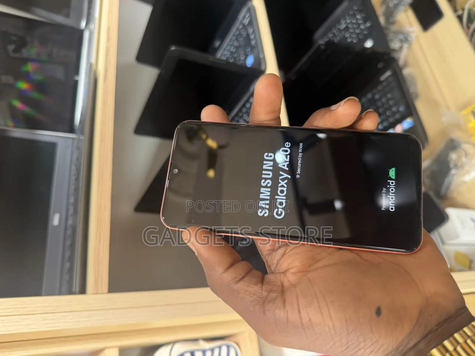 Samsung Galaxy A20e 32 GB Yellow