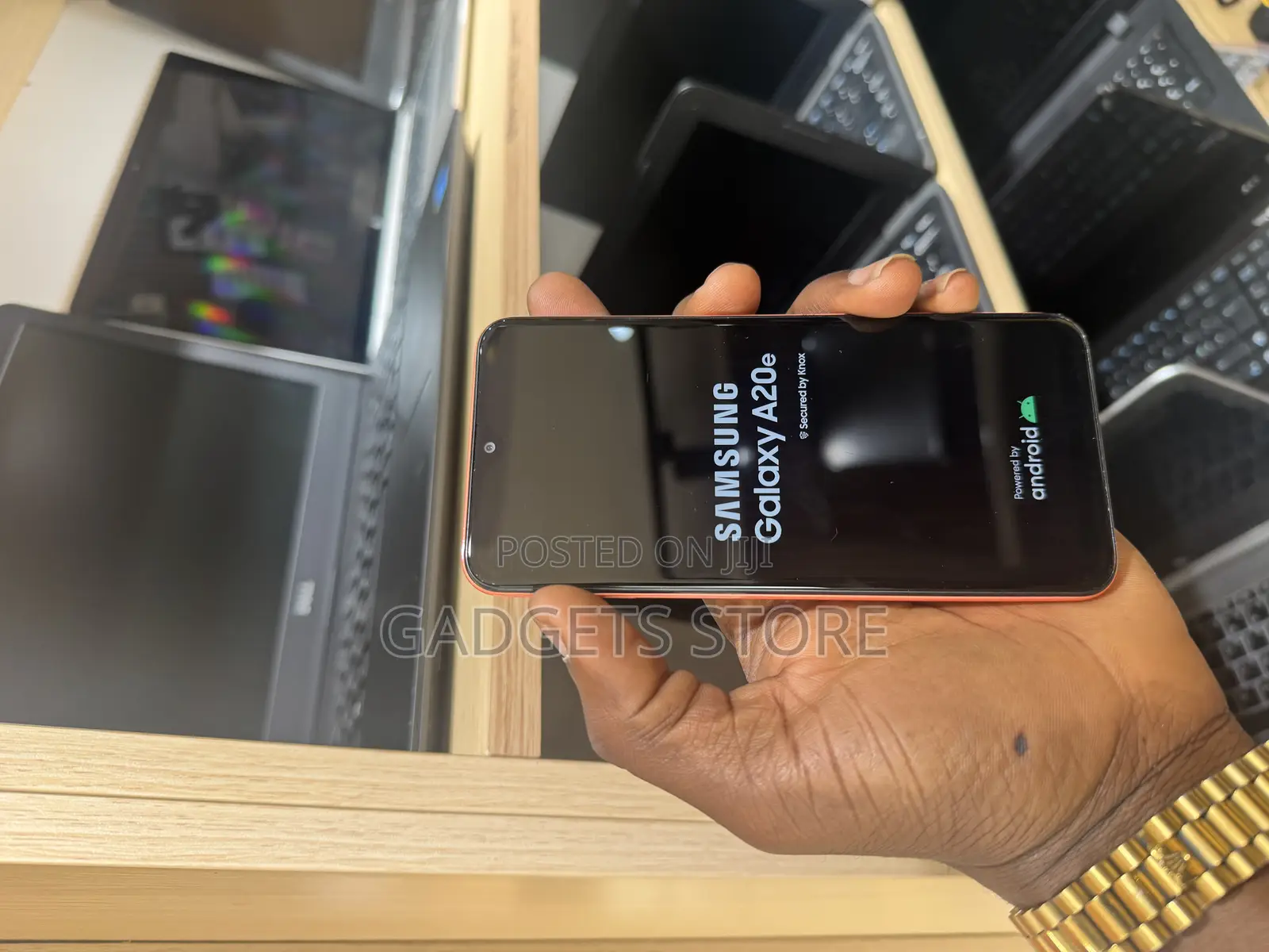 Samsung Galaxy A20e 32 GB Yellow