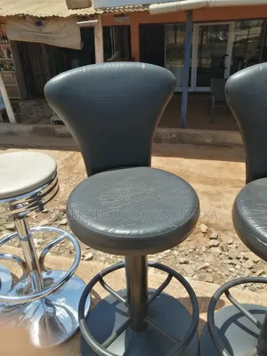 Saloon Chair
