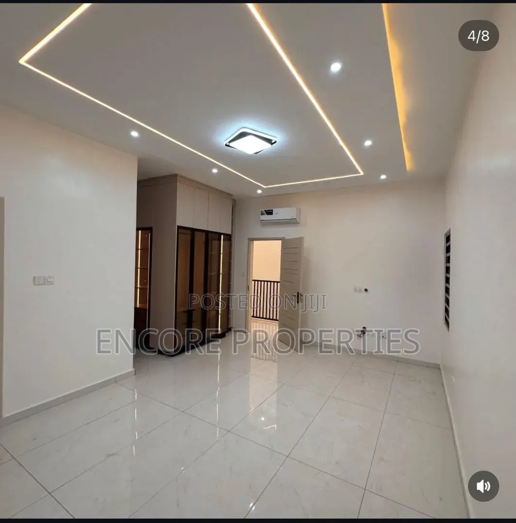 Furnished 2bdrm House in East Legon Hills, American House for sale