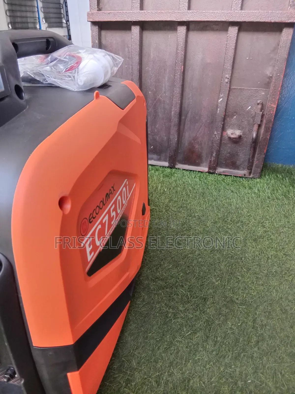 Low Noise Generator — Calm Noise Generator Ec7500i