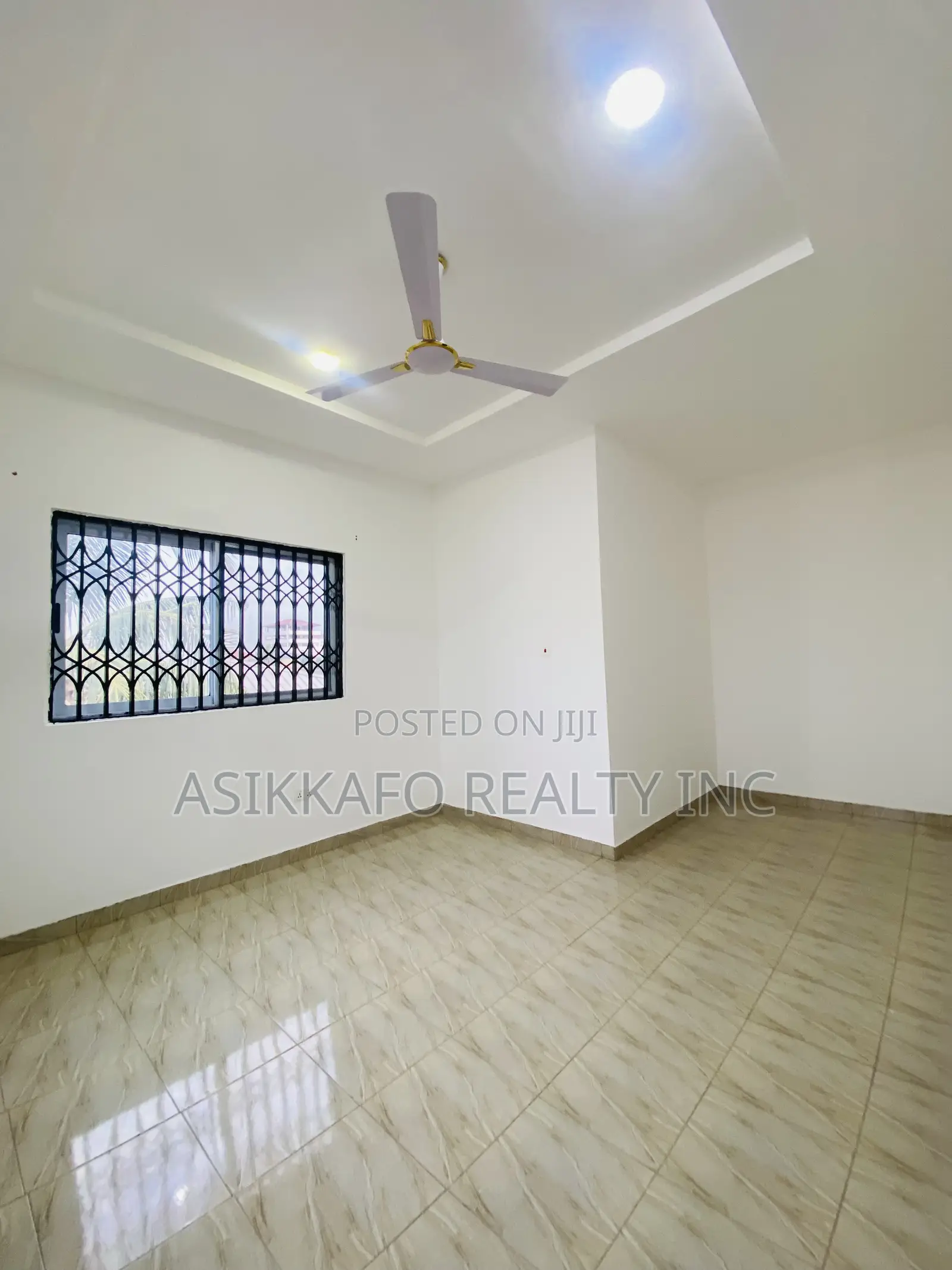 2bdrm Apartment in Baatsona, Spintex for rent