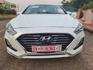 Hyundai Sonata SE 2018 White