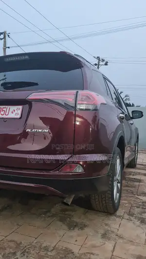 Toyota RAV4 Platinum FWD (2.5L 4cyl 6A) 2017 Burgundy