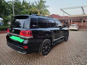 Toyota Land Cruiser 4.5 V8 VXR 2014 Black