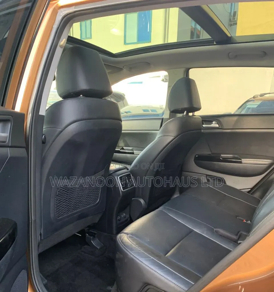 Kia Sportage LX AWD 2018 Gold