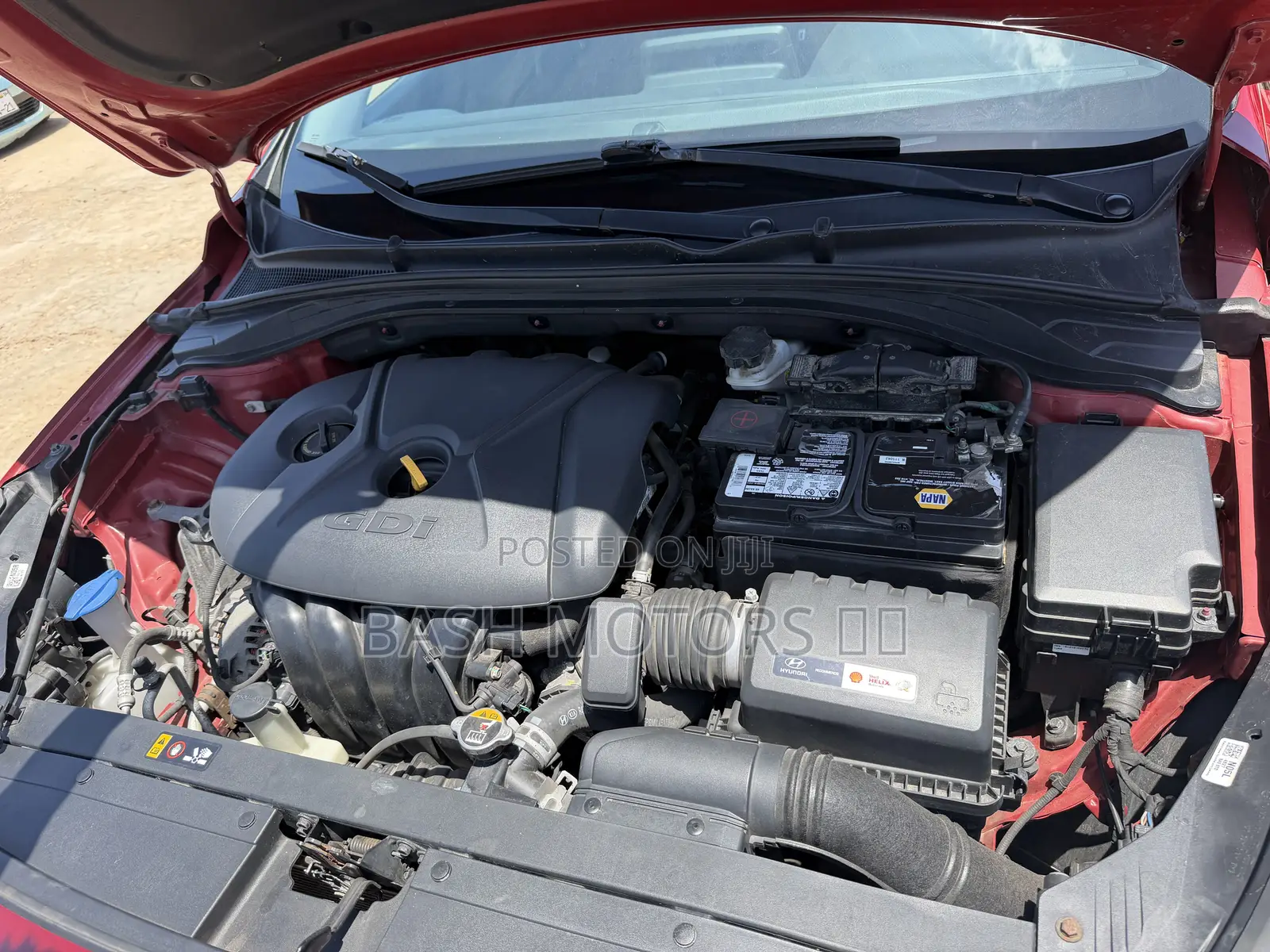 Hyundai Elantra 2018 Red