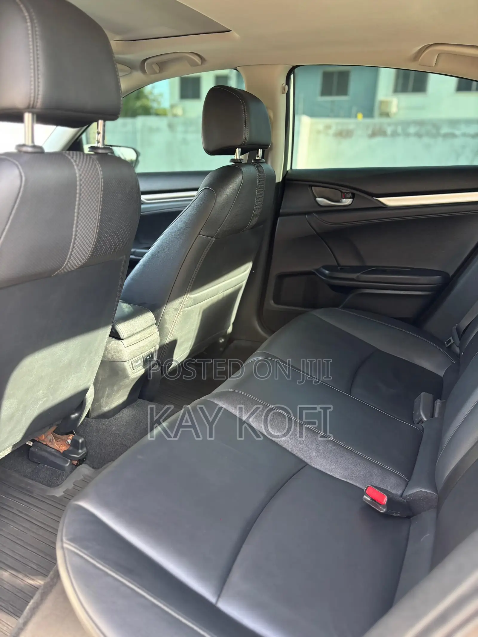 Honda Civic Touring Sedan 2020 White
