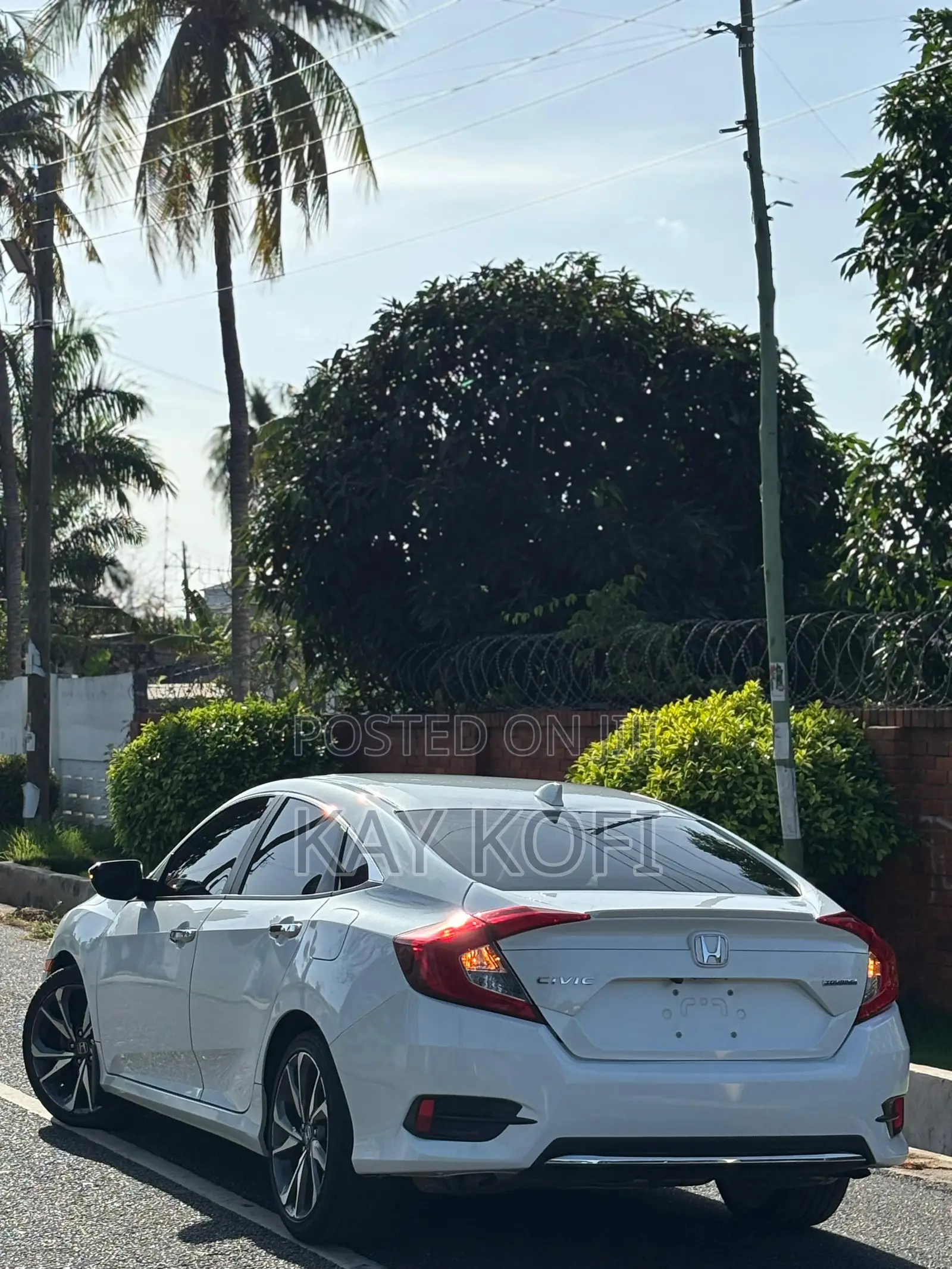 Honda Civic Touring Sedan 2020 White