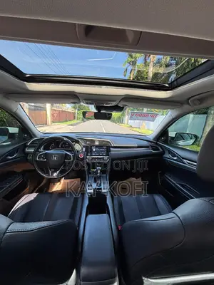 Honda Civic Touring Sedan 2020 White