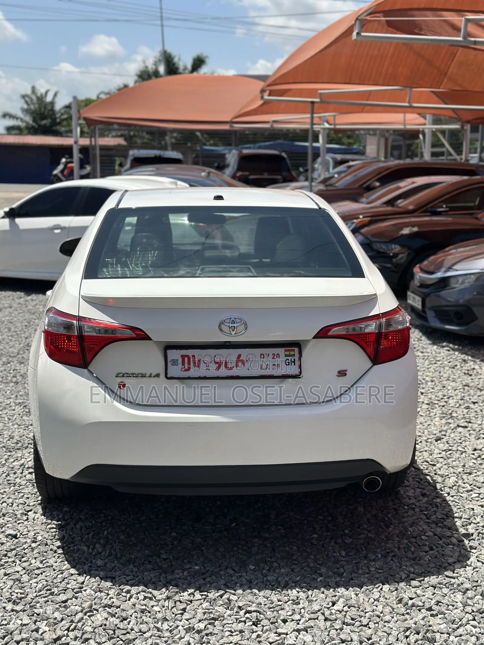 Toyota Corolla S Premium 4dr Sedan (1.8L 4cyl CVT) 2016 White