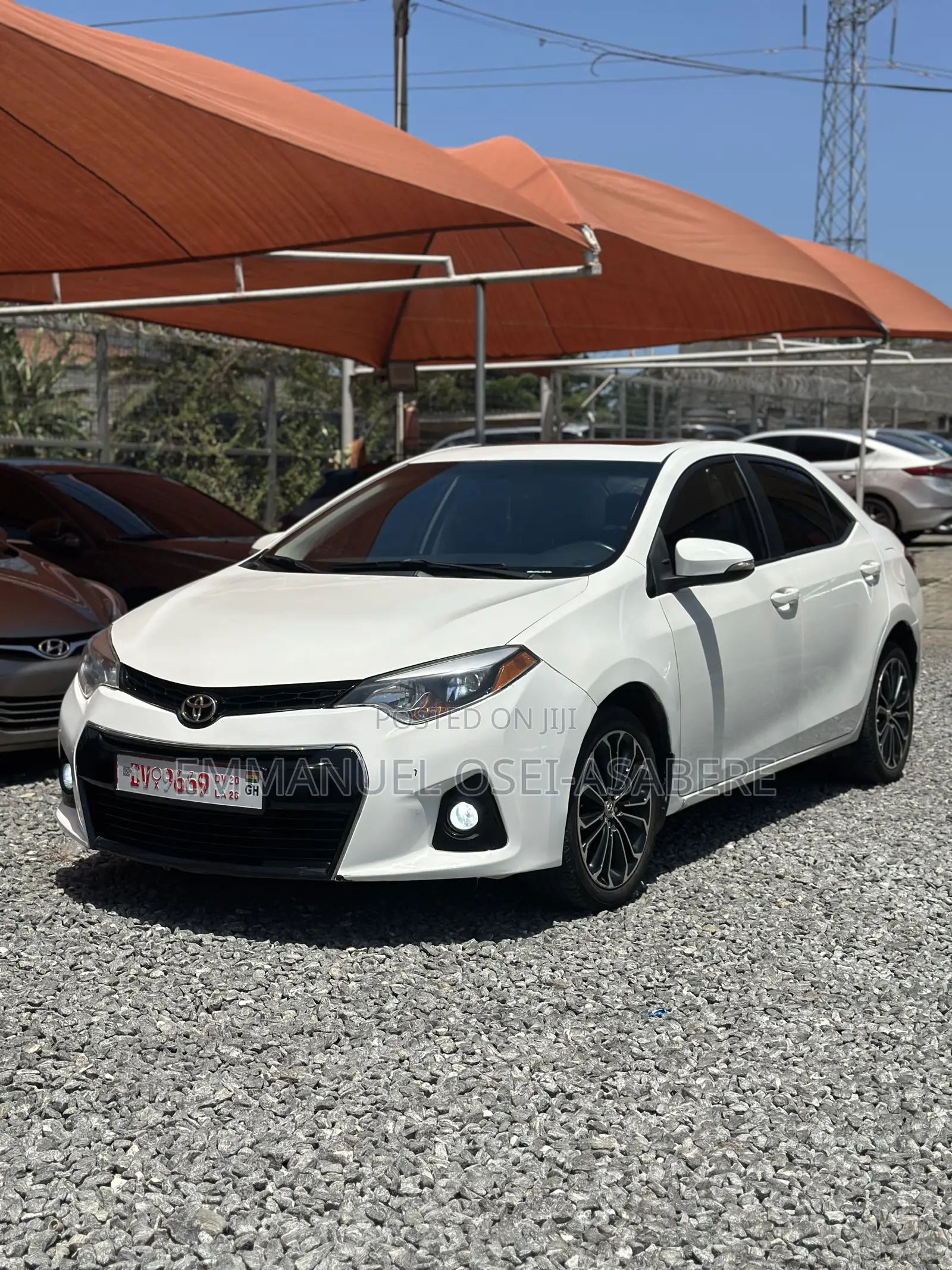 Toyota Corolla S Premium 4dr Sedan (1.8L 4cyl CVT) 2016 White