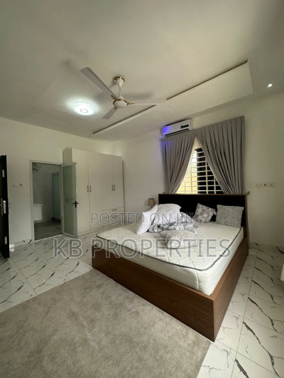 4bdrm House in Kb Properties, Baatsona Total for rent
