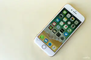 Apple iPhone 8 64 GB White