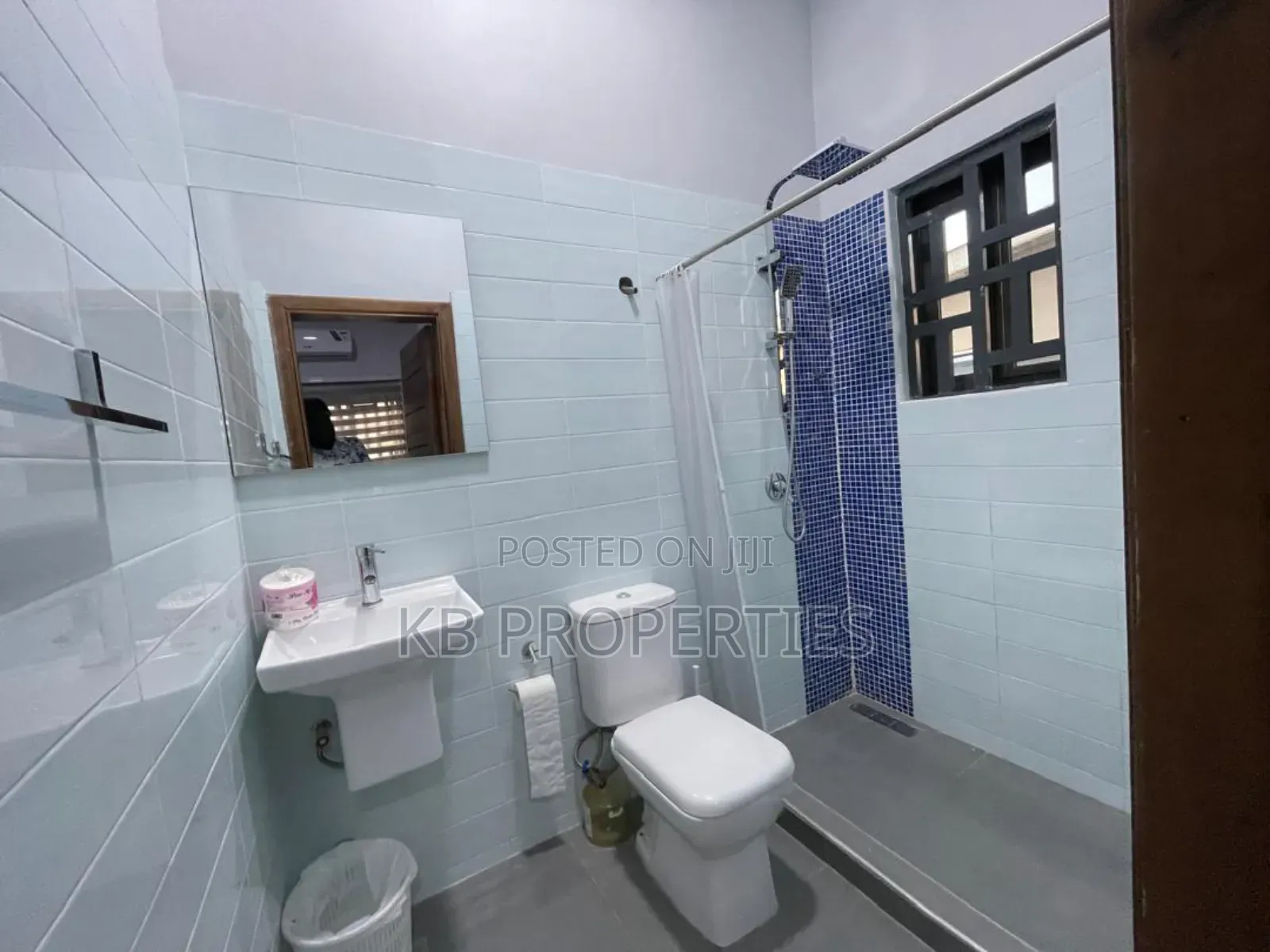 2bdrm Apartment in Kb Properties, Baatsona Total for rent