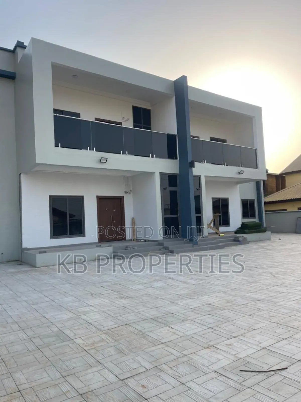 2bdrm Apartment in Kb Properties, Baatsona Total for rent