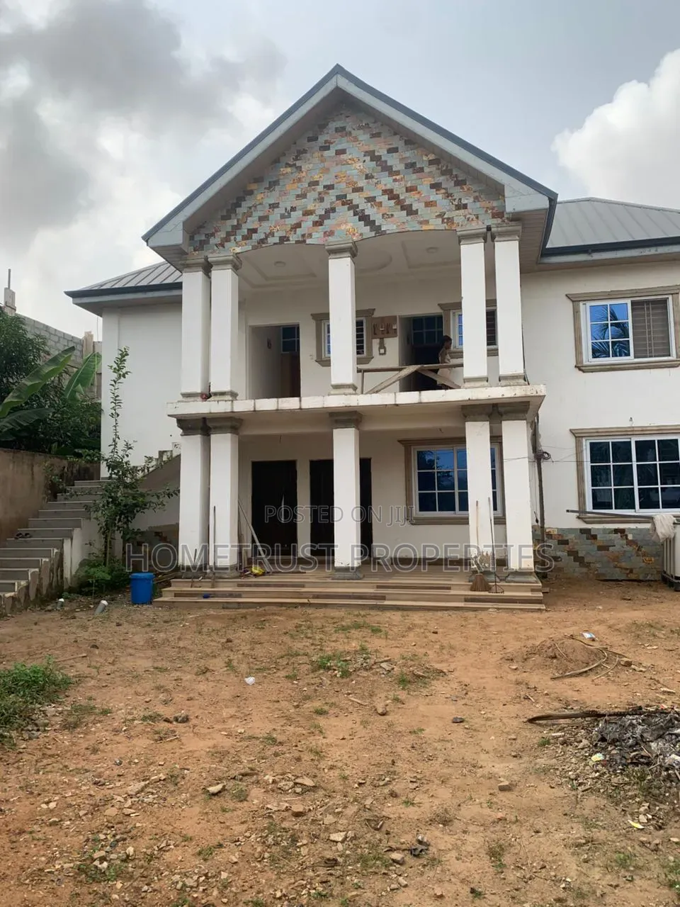 7bdrm Duplex in Pokuase Ayawoso for sale