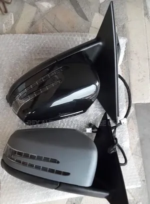 W204 Mercedes Benz C250 Side Mirror 2008-2014 Pair