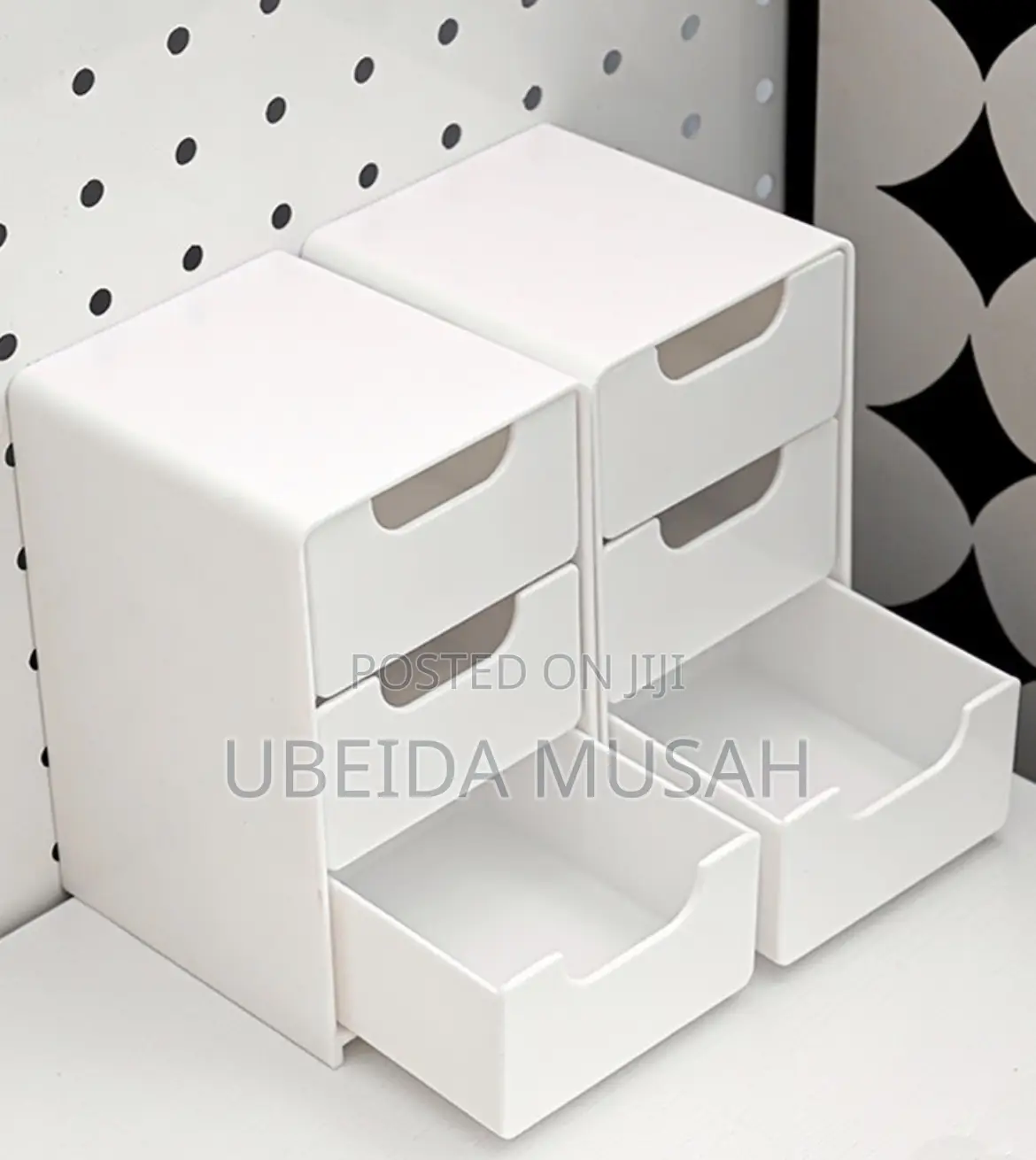 Mini Cosmetic Box