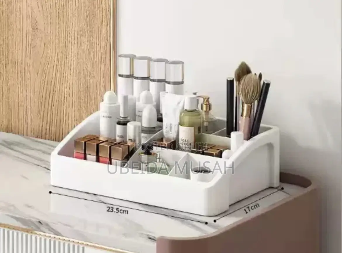 Mini Cosmetic Box