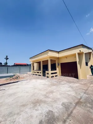 4bdrm House in Upsa for rent