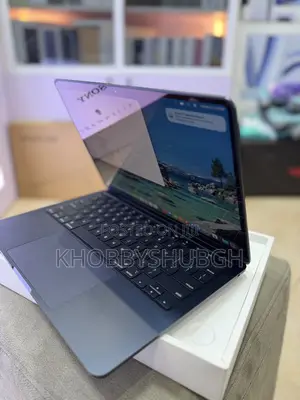 Laptop Apple MacBook Air 16GB Apple M4 SSD 256GB