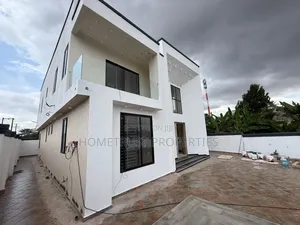 5bdrm Duplex in Adenta Ssnit for sale