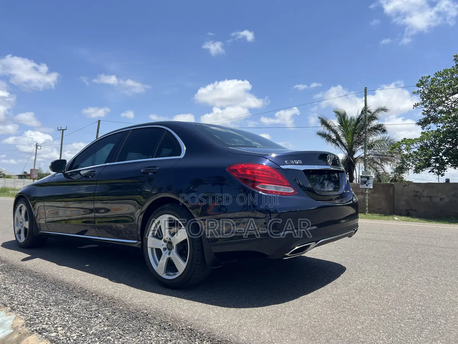 Mercedes-Benz C300 Luxury 4dr AWD 4Matic Sedan (2.0L 4cyl 7A) 2015 Blue