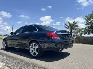 Mercedes-Benz C300 Luxury 4dr AWD 4Matic Sedan (2.0L 4cyl 7A) 2015 Blue