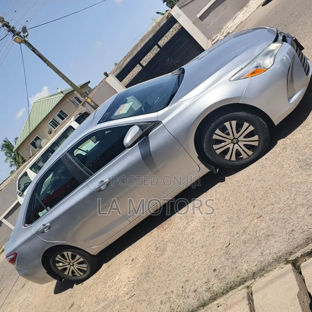 Toyota Camry 2017 Silver