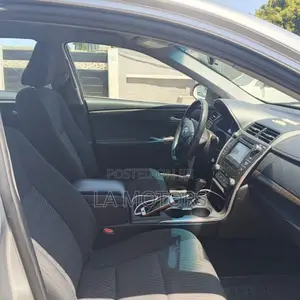 Toyota Camry 2017 Silver