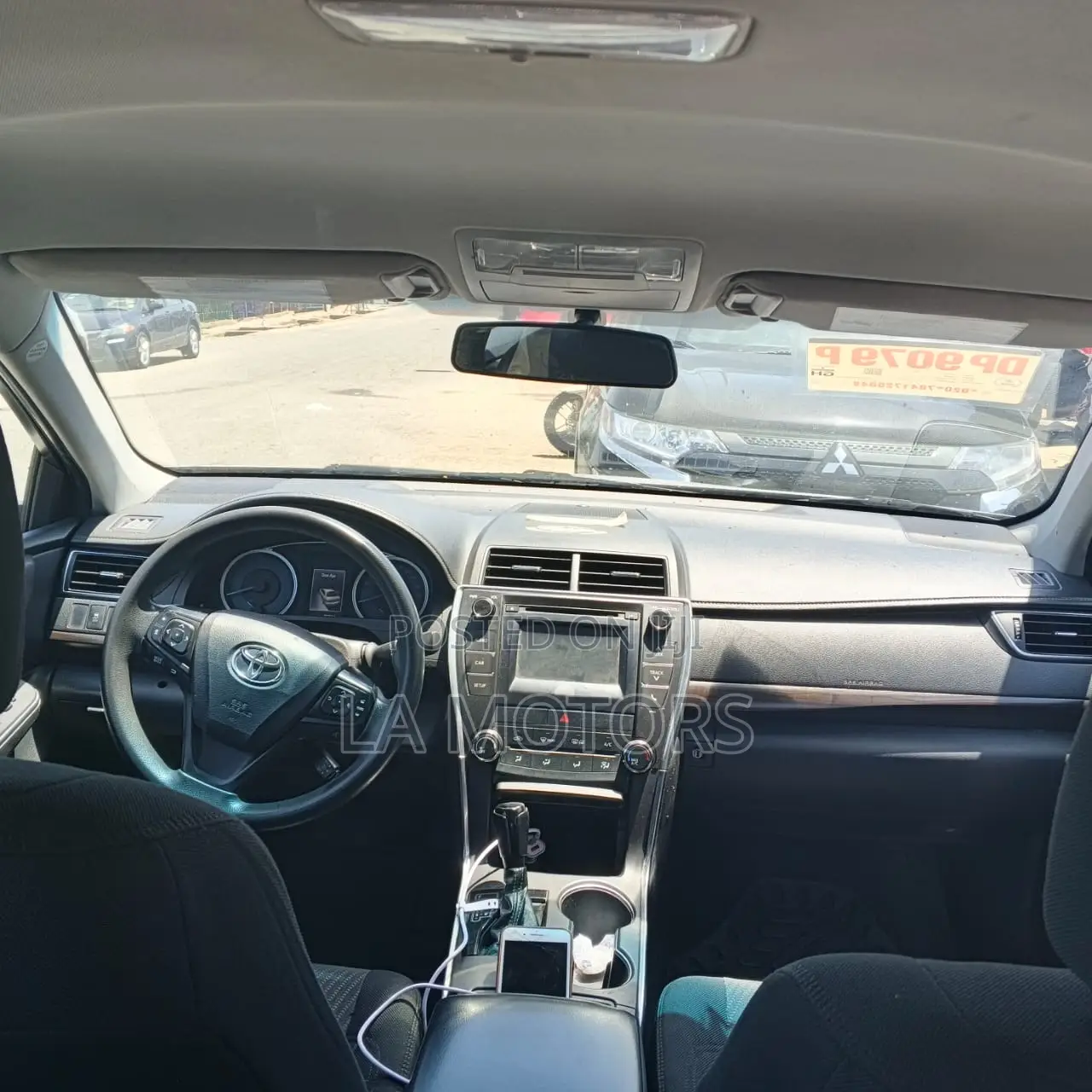 Toyota Camry 2017 Silver