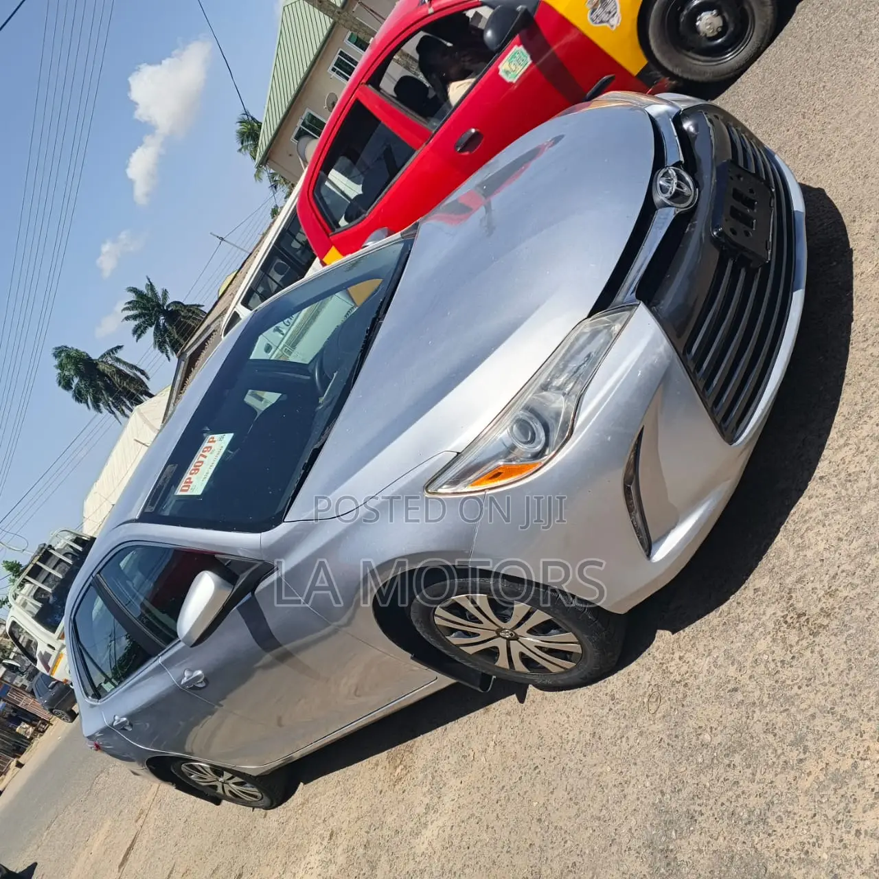 Toyota Camry 2017 Silver