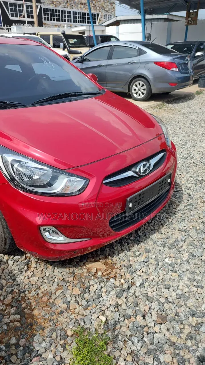 Hyundai Accent GLS 4dr Sedan (1.6L 4cyl 6M) 2014 Red