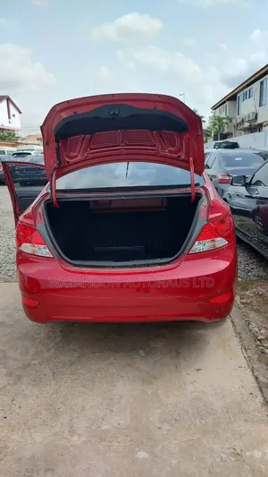 Hyundai Accent GLS 4dr Sedan (1.6L 4cyl 6M) 2014 Red