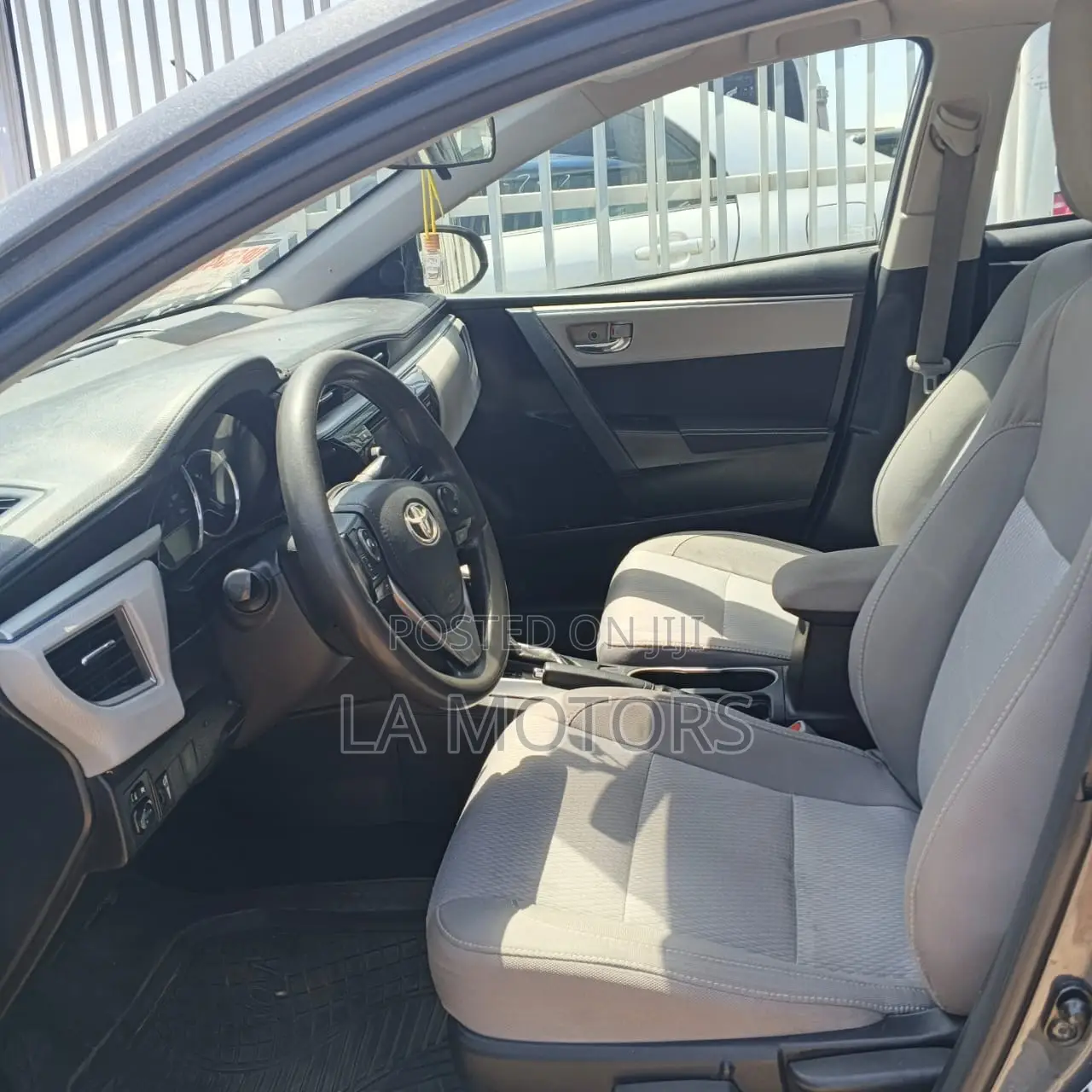 Toyota Corolla 2015 Gray