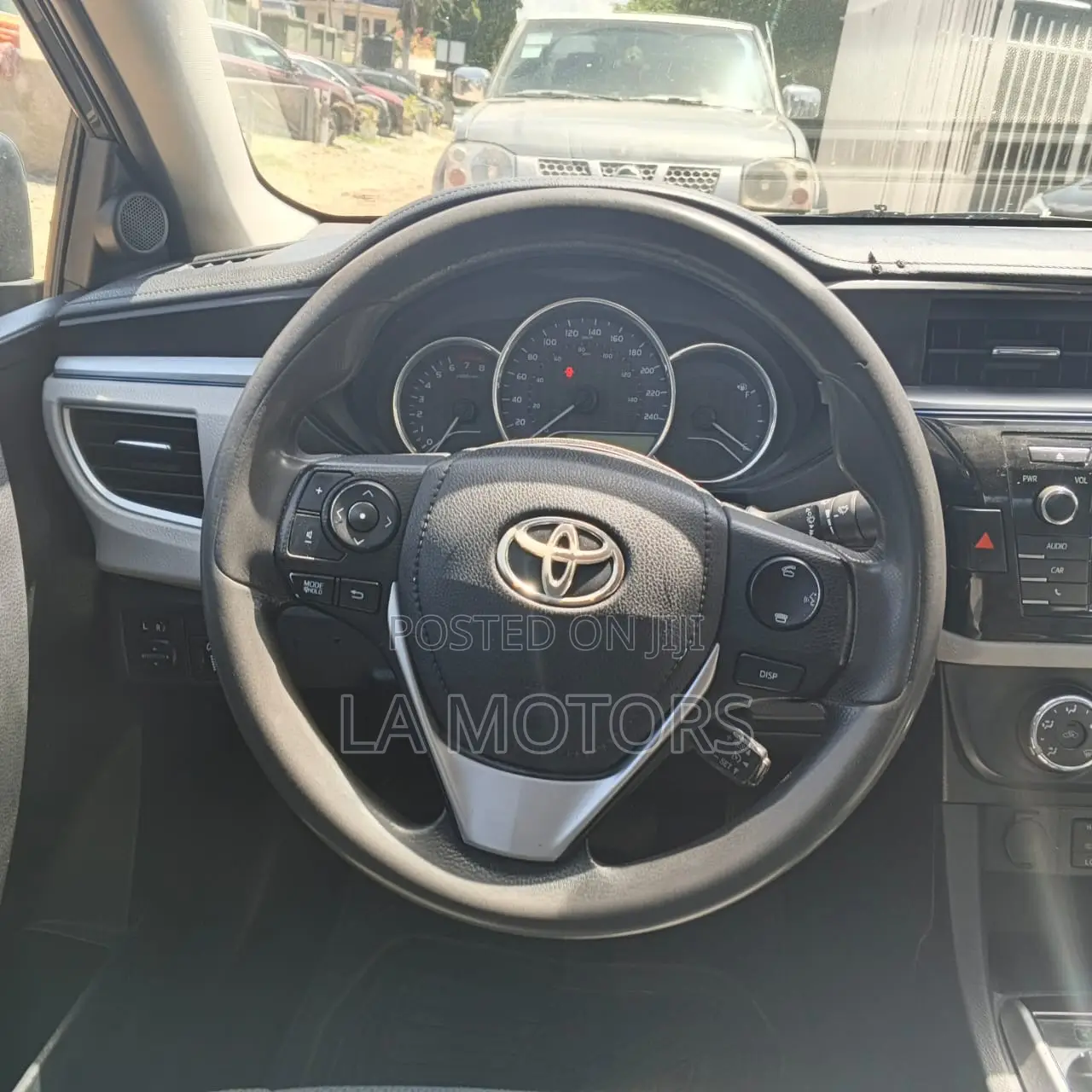 Toyota Corolla 2015 Gray