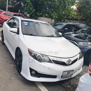 Toyota Camry 2014 White