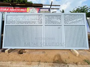 Sliding Gate