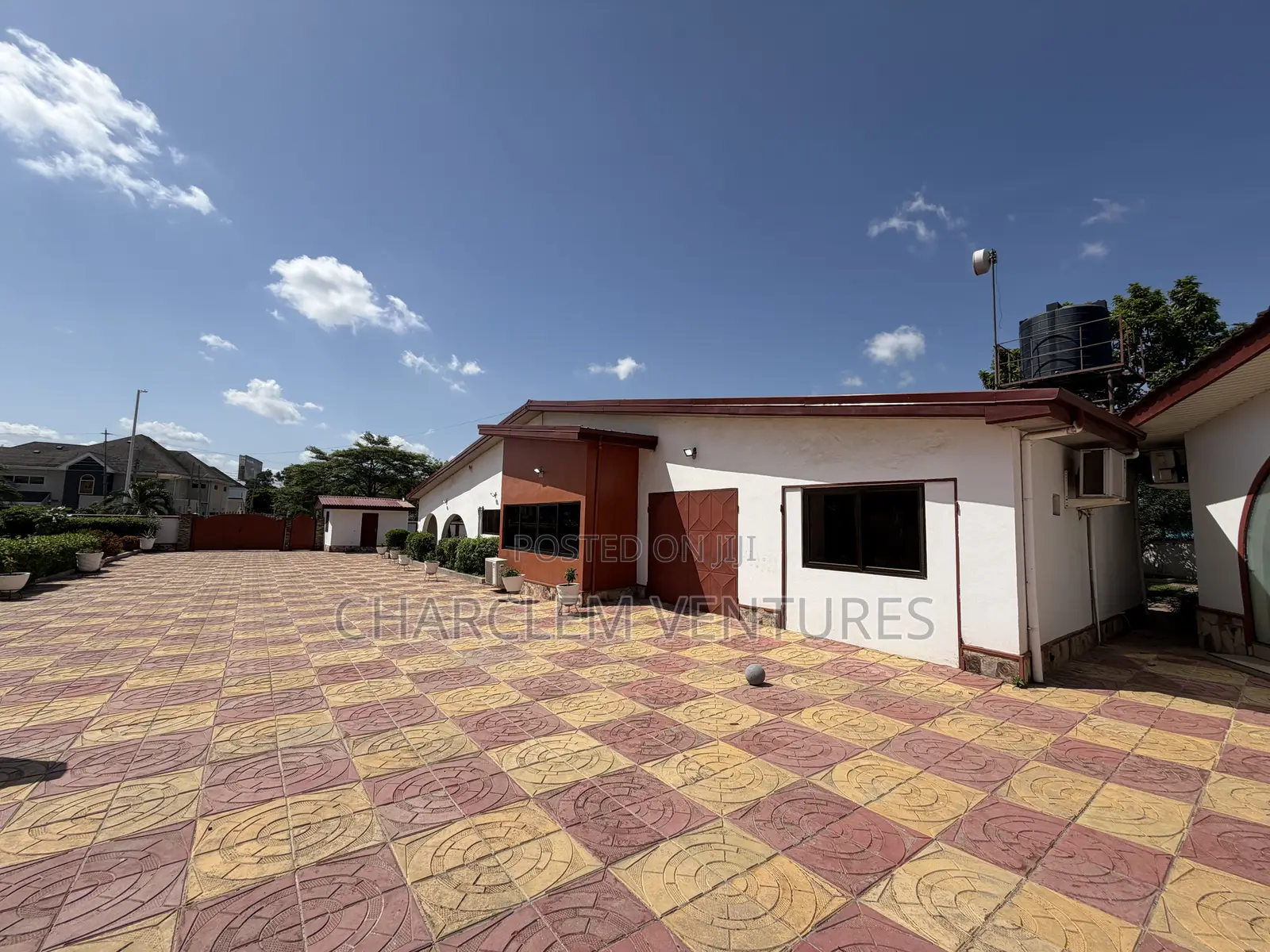 Commercial Property for Rent at Airport Area