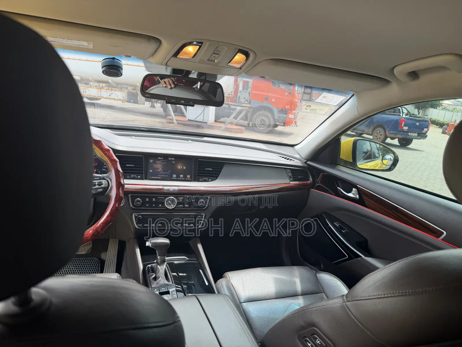 Kia Cadenza 2017