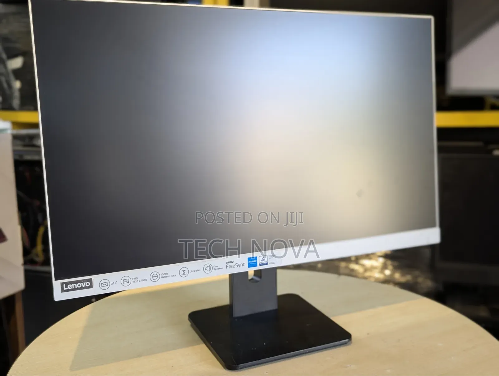 Lenovo L24i-40 23.8" FHD Ips Monitor, Amd Freesync, 100hz Speakers