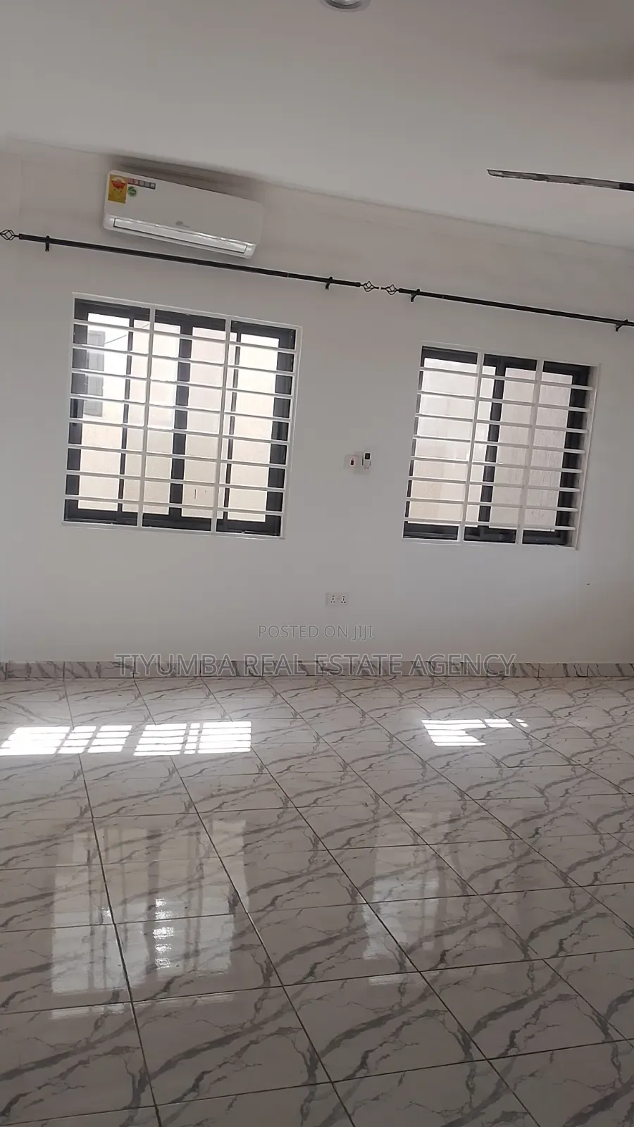 3bdrm Apartment in Tiyumba Real Estate, Asore Junction for rent