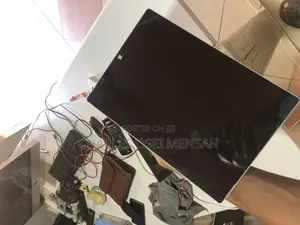 Laptop Microsoft Surface 4GB Intel Core i5 SSD 256GB
