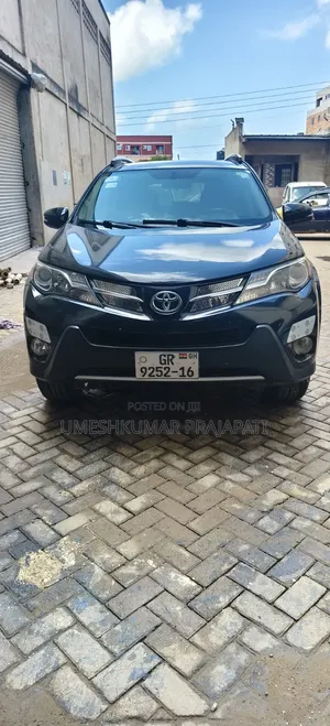 Toyota RAV4 XLE AWD (2.5L 4cyl 6A) 2016 Black