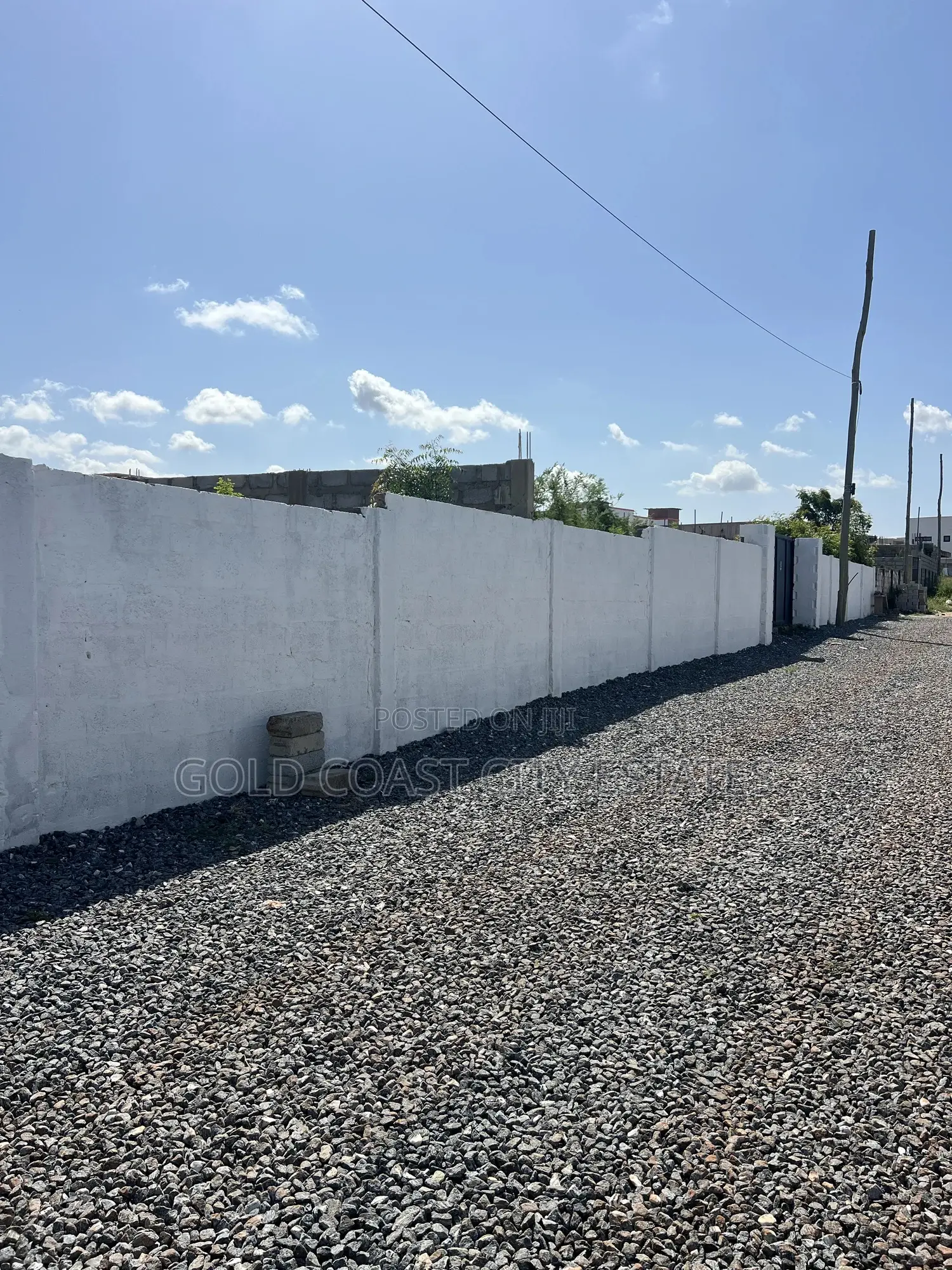 Land For Sale At Manet East Airport